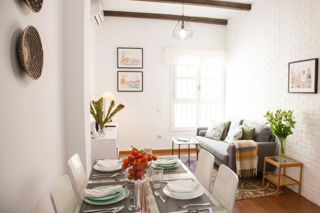 Zona 1 Santa Cruz Parking Privado Apartment Sevilla Bagian luar foto